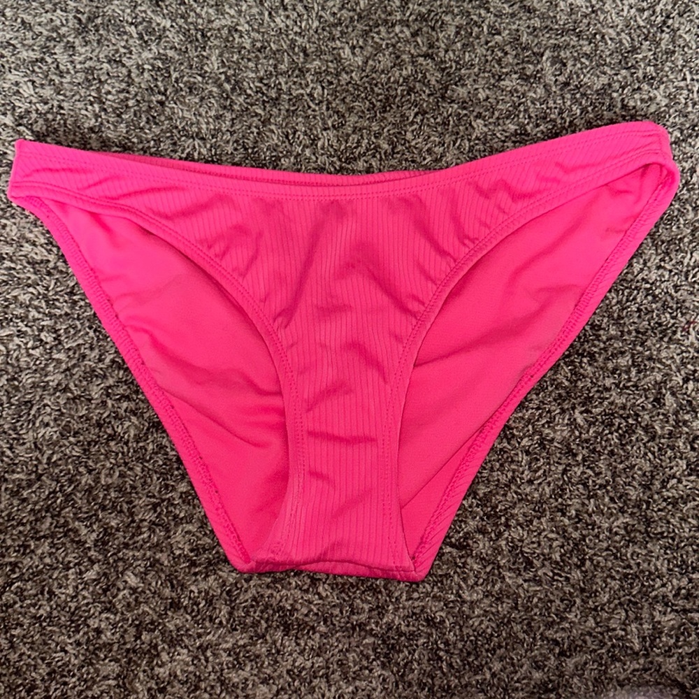 Neon Pink Ribbed Bottoms!🩷